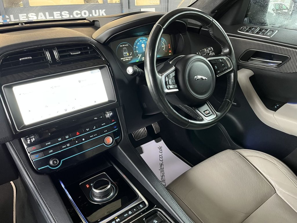 Used Jaguar F-Pace 2016 for sale - 77276310: Photo 50