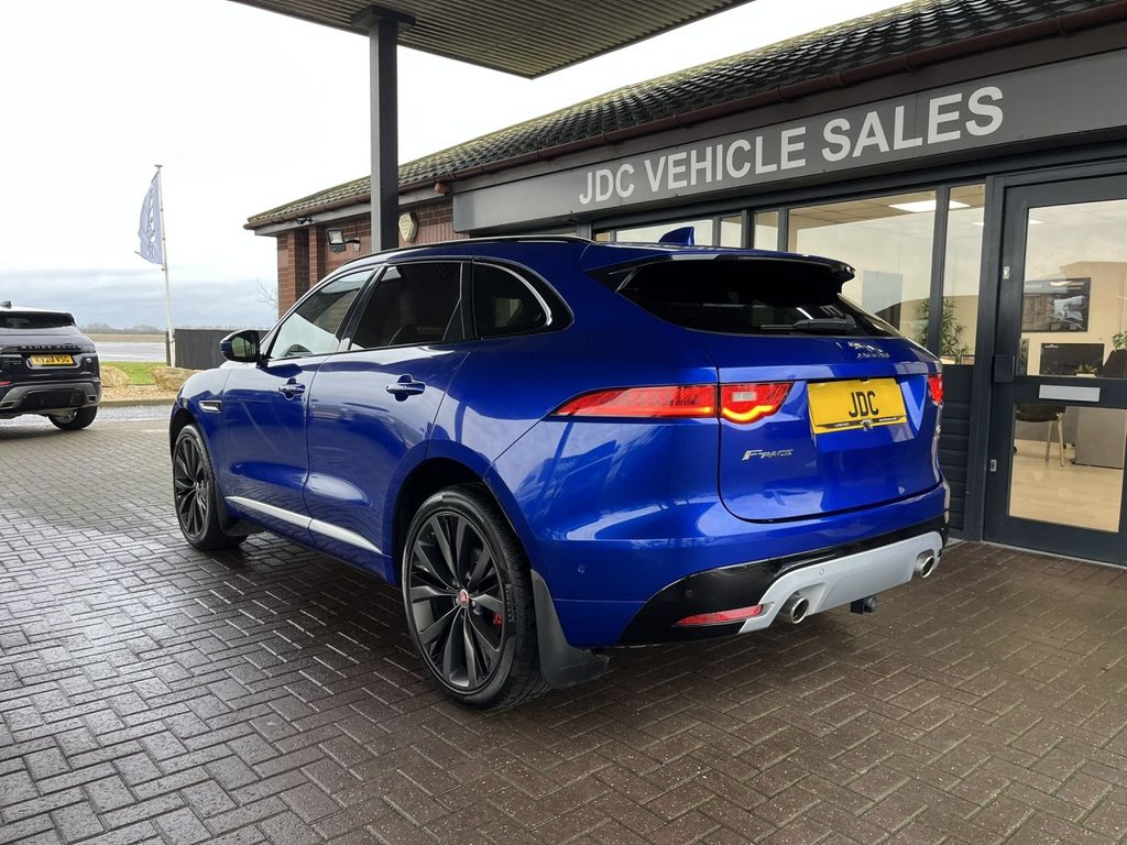 Used Jaguar F-Pace 2016 for sale - 77276310: Photo 8