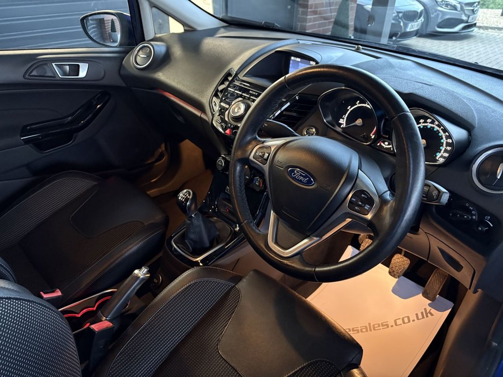 Used Ford Fiesta 2015 for sale - 76520565: Photo 12