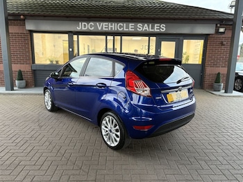 Used Ford Fiesta 2015 for sale - 76520565: Photo