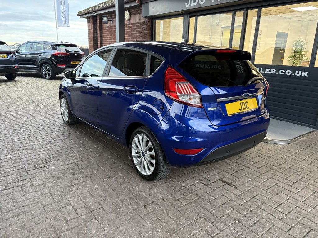 Used Ford Fiesta 2015 for sale - 76520565: Photo 8