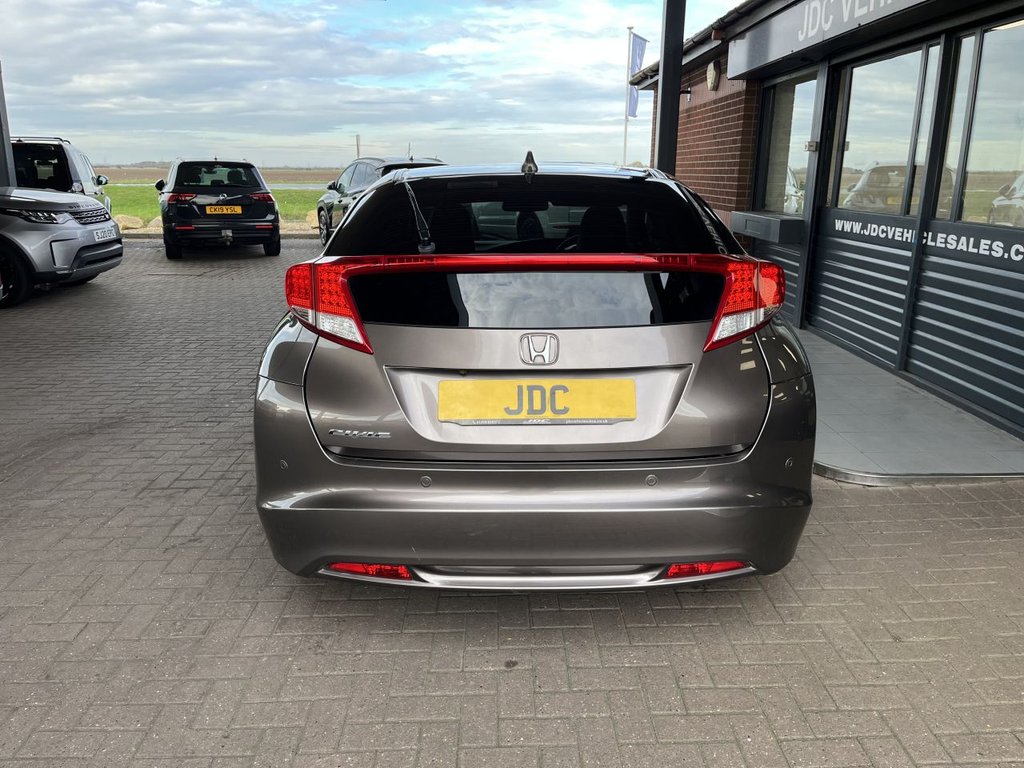 Used Honda Civic 2014 for sale - 76482368: Photo 10