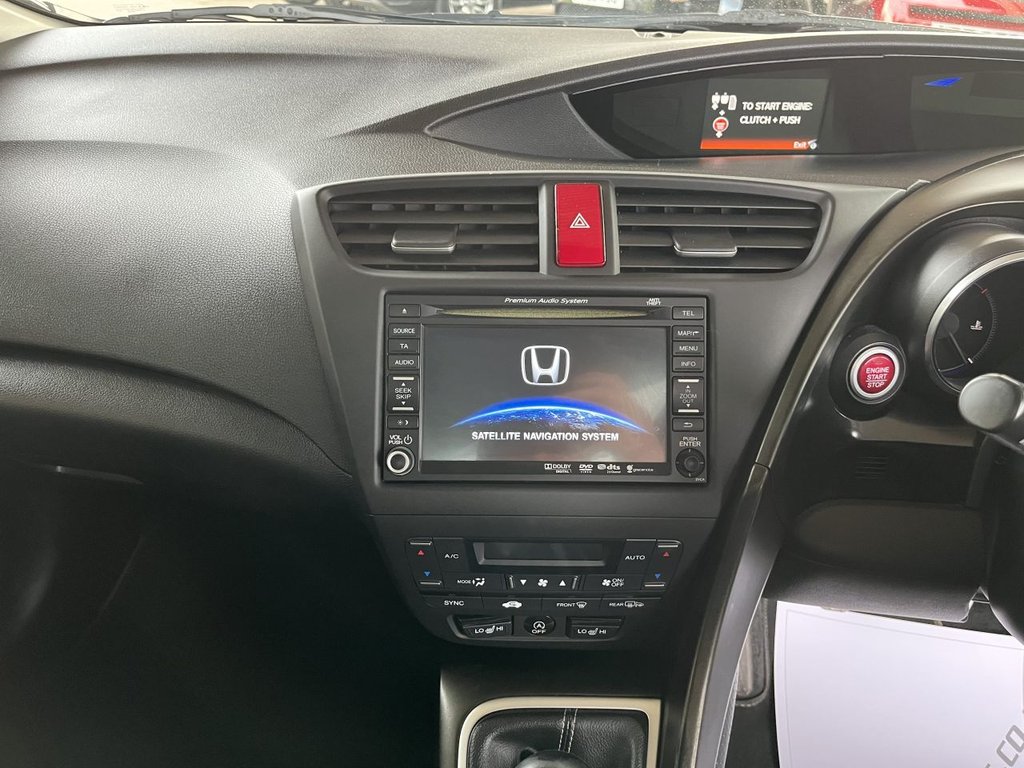 Used Honda Civic 2014 for sale - 76482368: Photo 19