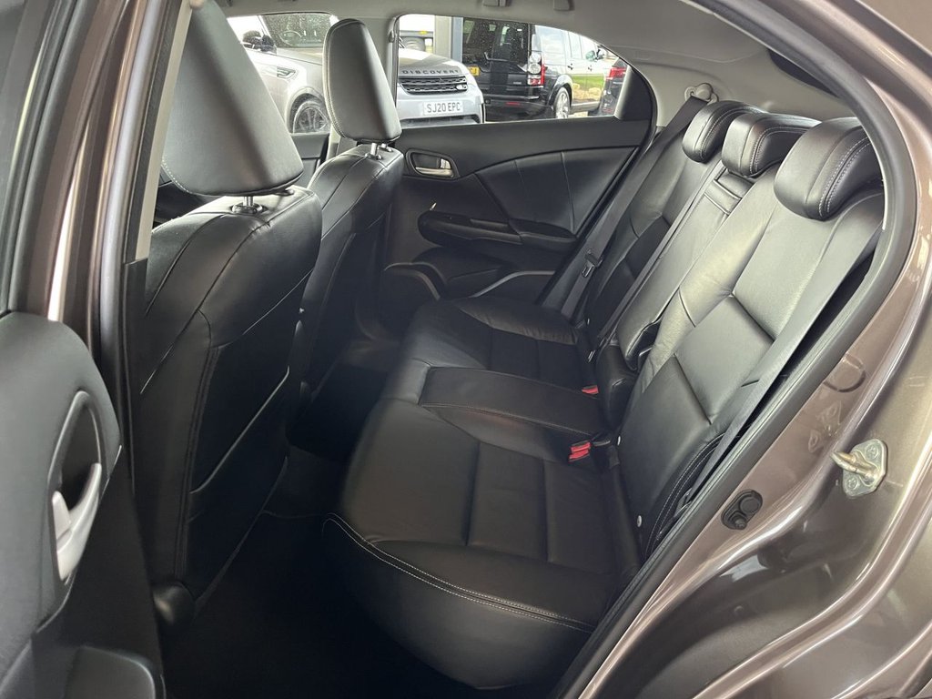 Used Honda Civic 2014 for sale - 76482368: Photo 26