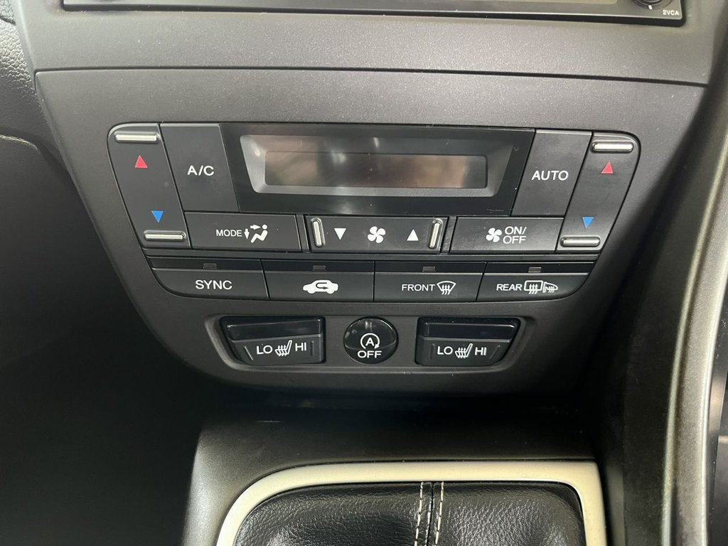 Used Honda Civic 2014 for sale - 76482368: Photo 32