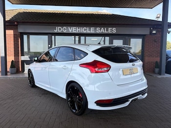 Used Ford Focus 2017 for sale - 79346148: Photo