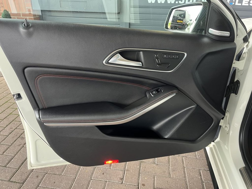 Used Mercedes-Benz A-Class 2014 for sale - 76973468: Photo 34