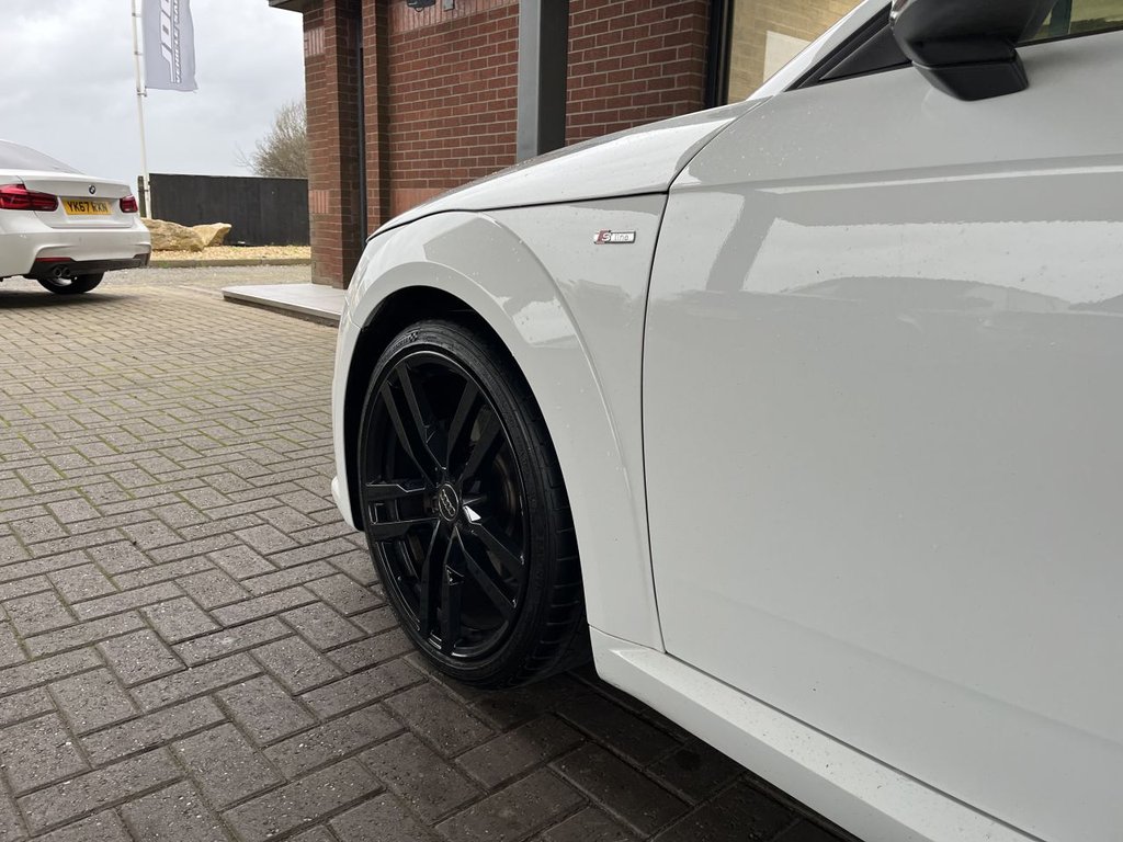 Used Audi TT 2015 for sale - 77681059: Photo 12