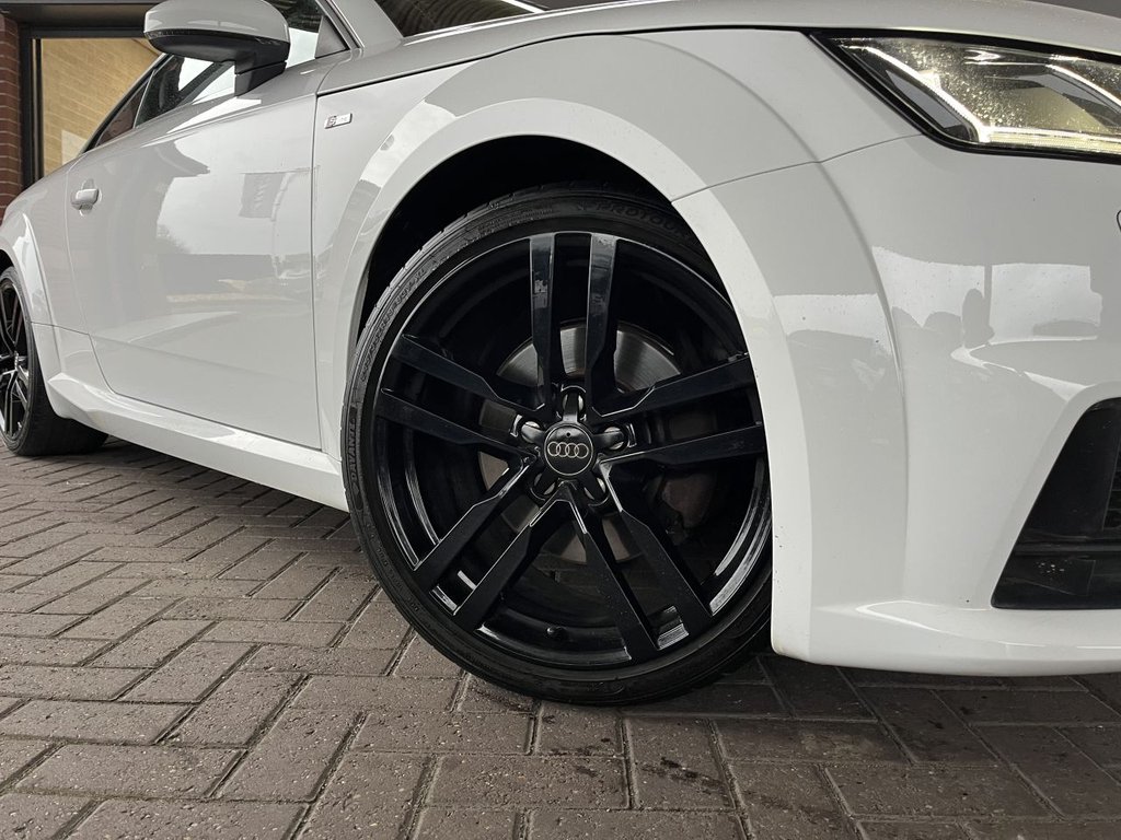 Used Audi TT 2015 for sale - 77681059: Photo 16