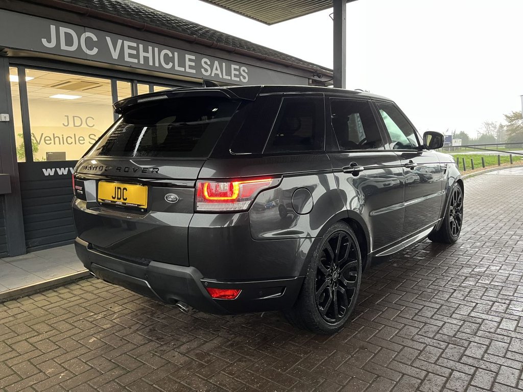 Used Land Rover Range Rover Sport 2017 for sale - 76751198: Photo 11