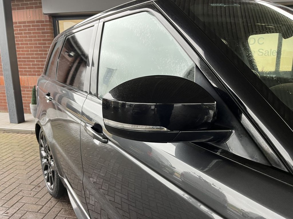 Used Land Rover Range Rover Sport 2017 for sale - 76751198: Photo 17