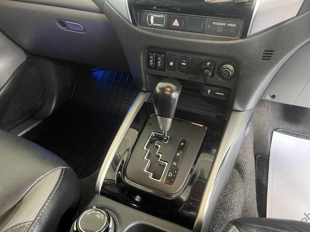 Vehicle 29