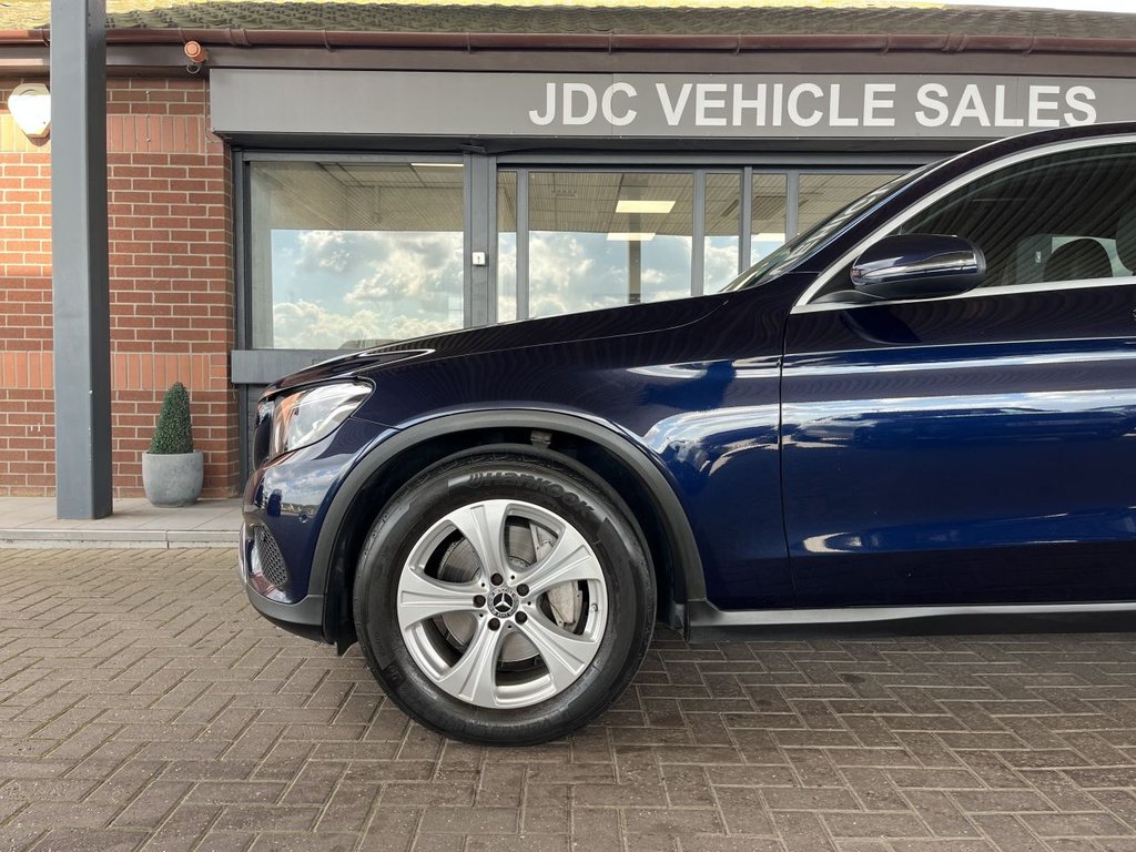 Used Mercedes-Benz GLC 2019 for sale - 78083030: Photo 12