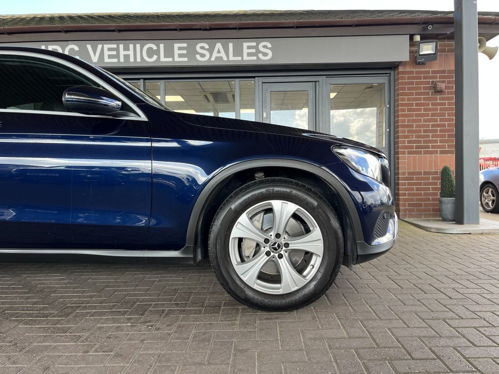 Used Mercedes-Benz GLC 2019 for sale - 78083030: Photo 15