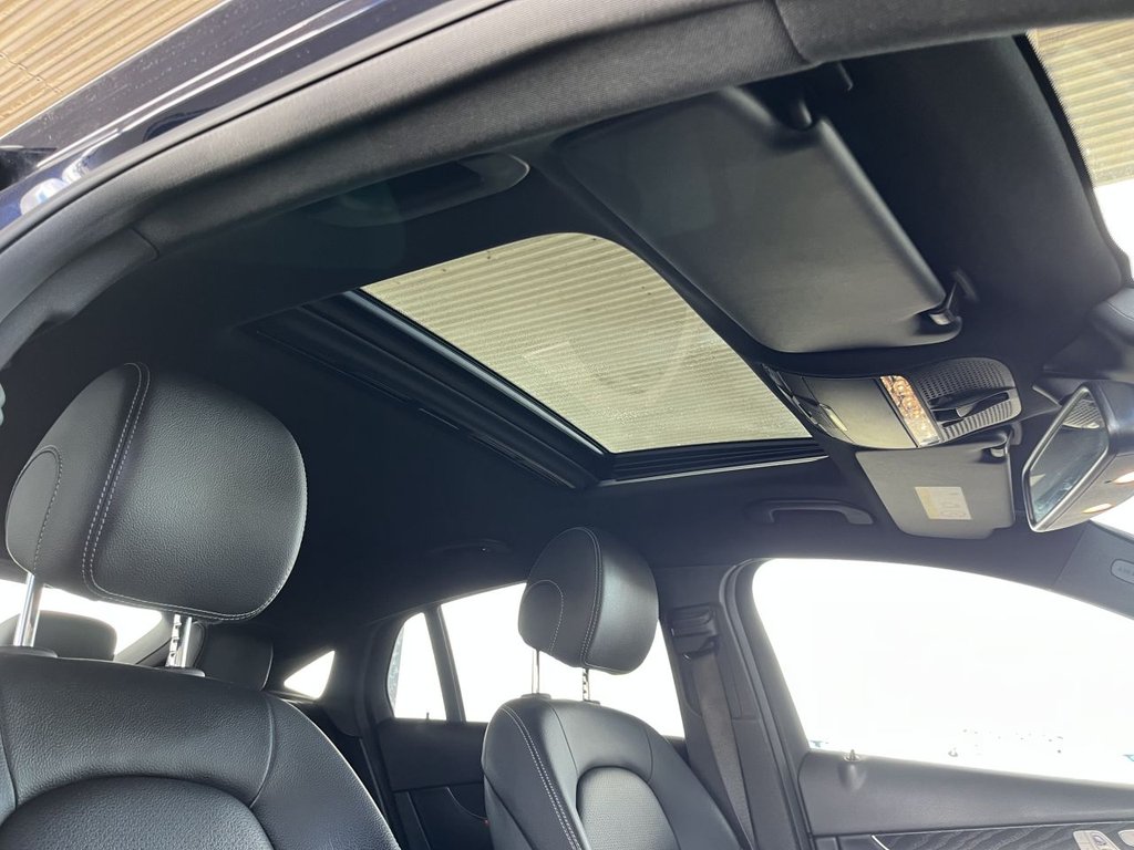 Used Mercedes-Benz GLC 2019 for sale - 78083030: Photo 31