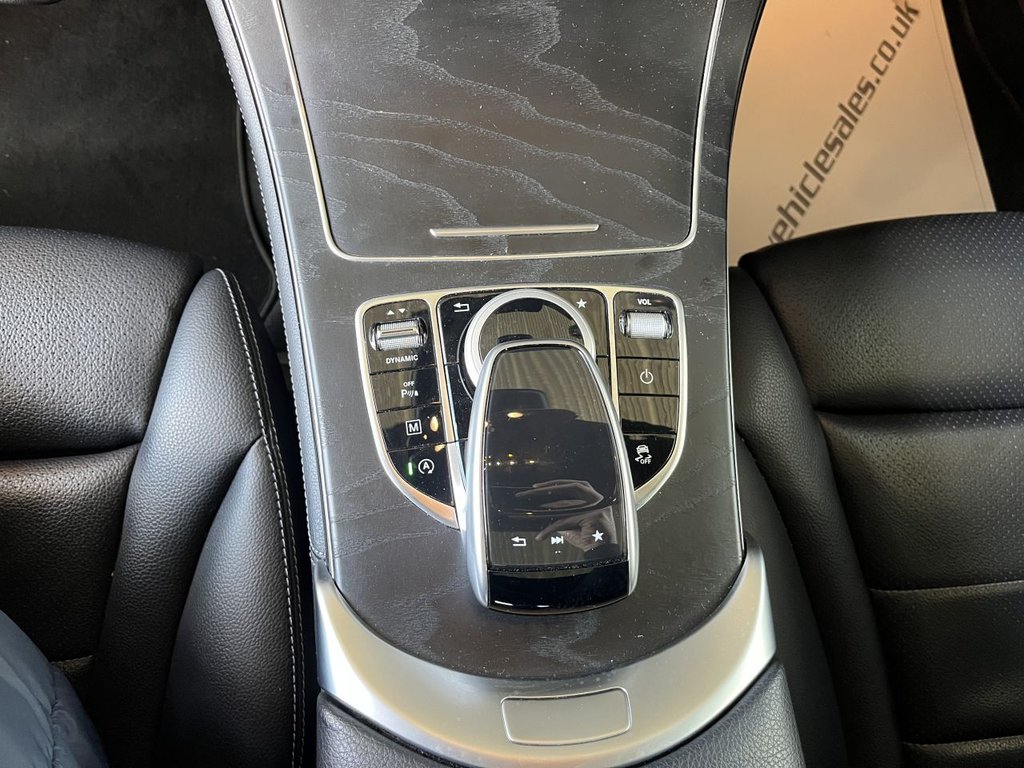 Used Mercedes-Benz GLC 2019 for sale - 78083030: Photo 44