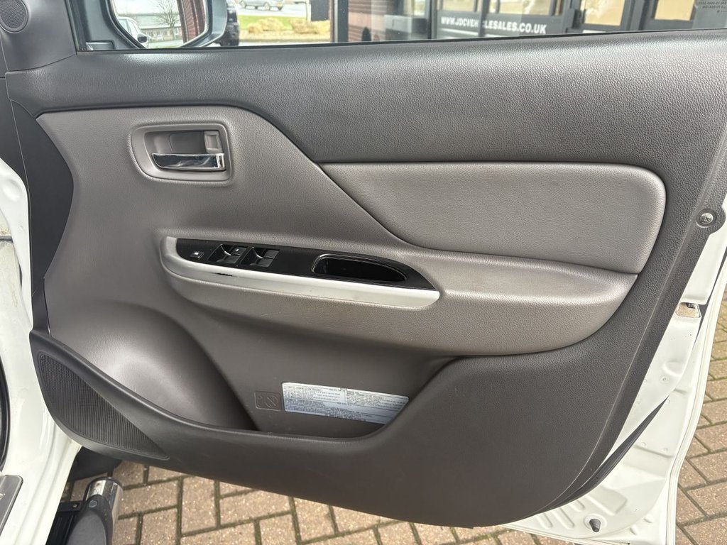 Used Mitsubishi L200 2016 for sale - 77327607: Photo 15