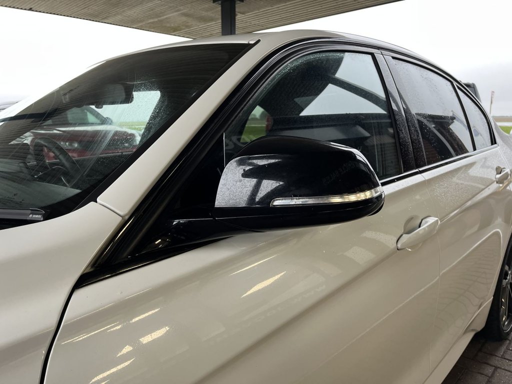 Used BMW 3 Series 2017 for sale - 76986116: Photo 16