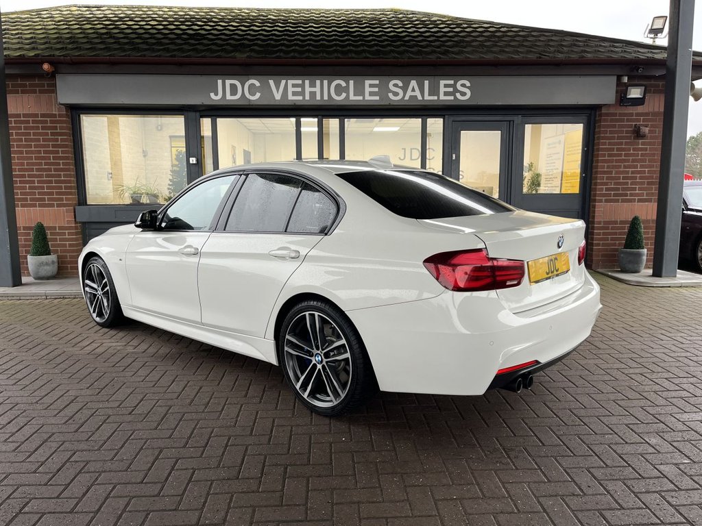 Used BMW 3 Series 2017 for sale - 76986116: Photo 2
