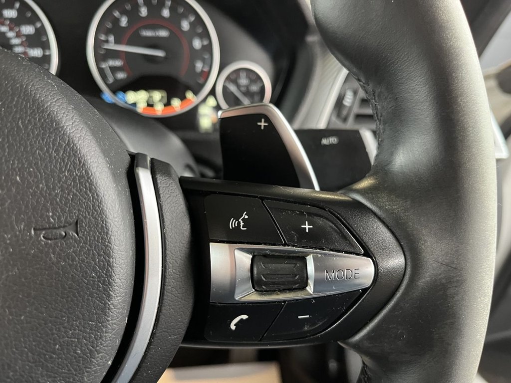 Used BMW 3 Series 2017 for sale - 76986116: Photo 32