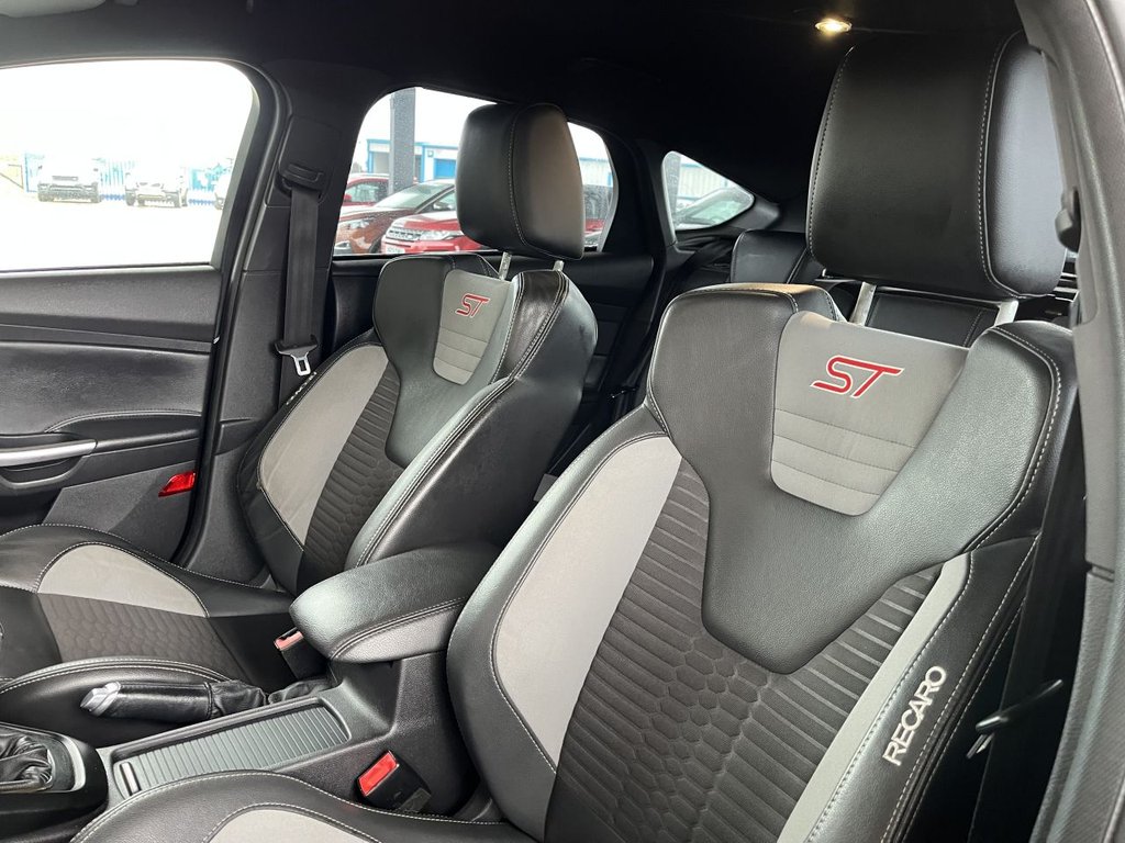 Used Ford Focus 2015 for sale - 77693522: Photo 30