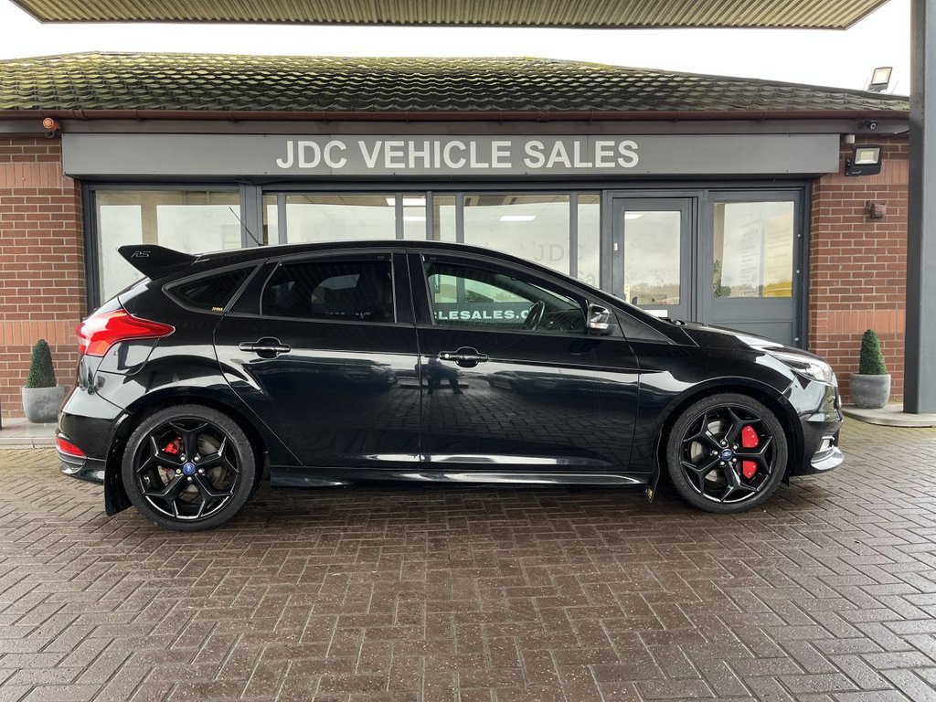 Used Ford Focus 2015 for sale - 77693522: Photo 4
