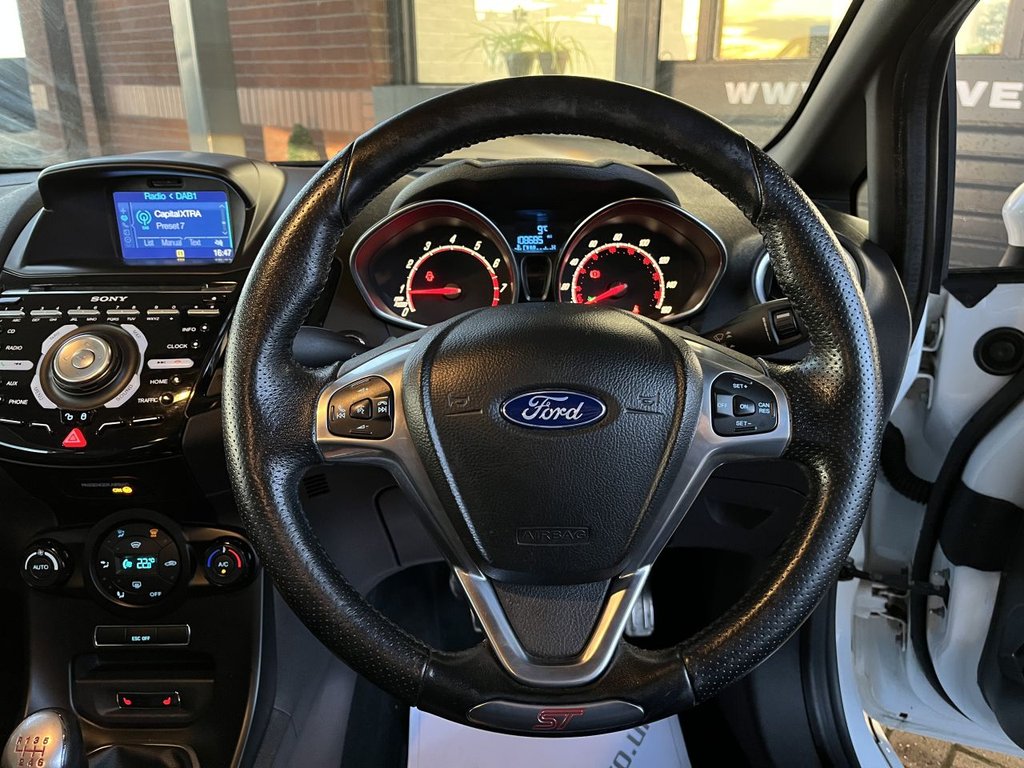 Used Ford Fiesta 2014 for sale - 76740561: Photo 19