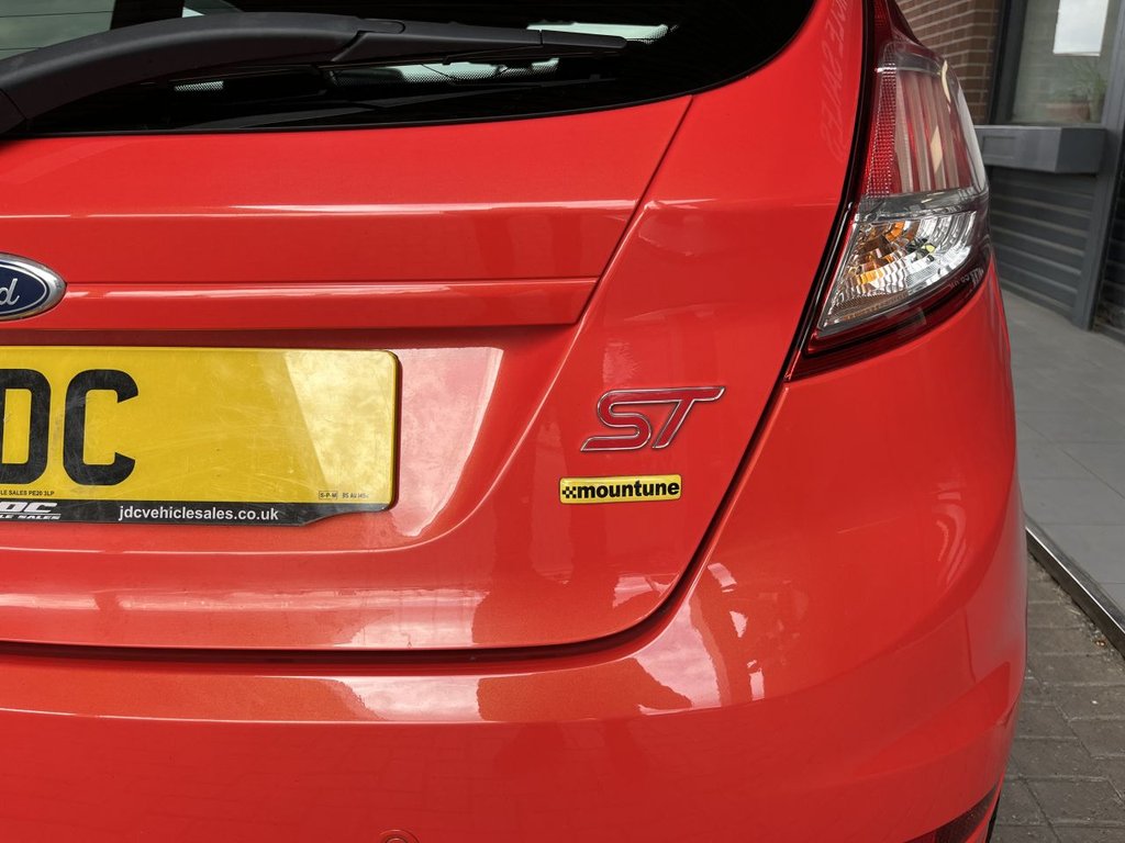 Used Ford Fiesta 2016 for sale - 76010380: Photo 12