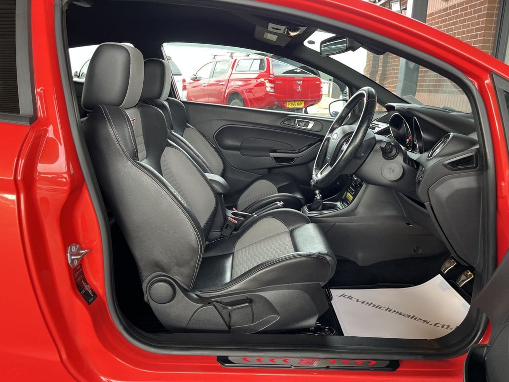 Used Ford Fiesta 2016 for sale - 76010380: Photo 22