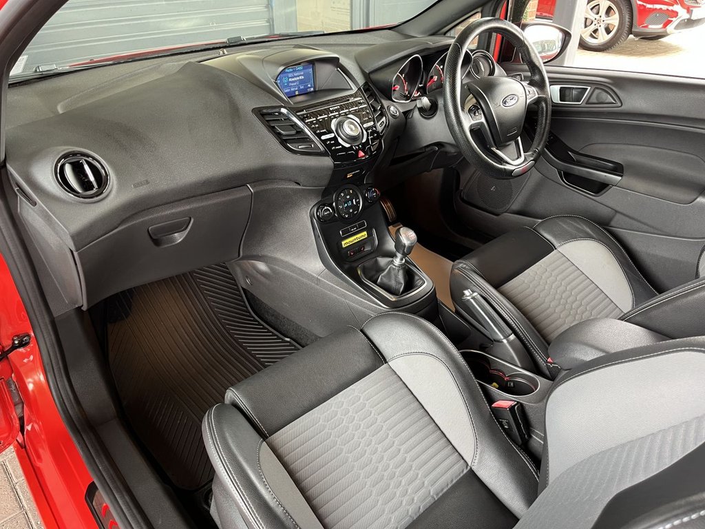 Used Ford Fiesta 2016 for sale - 76010380: Photo 34