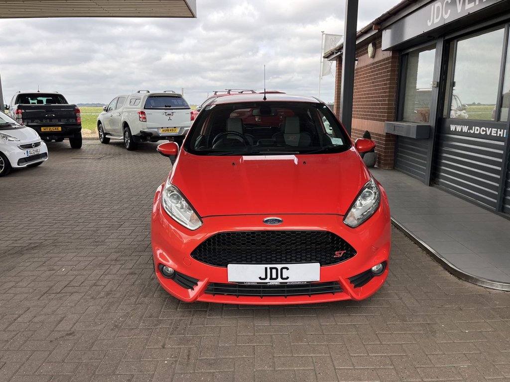 Used Ford Fiesta 2016 for sale - 76010380: Photo 7
