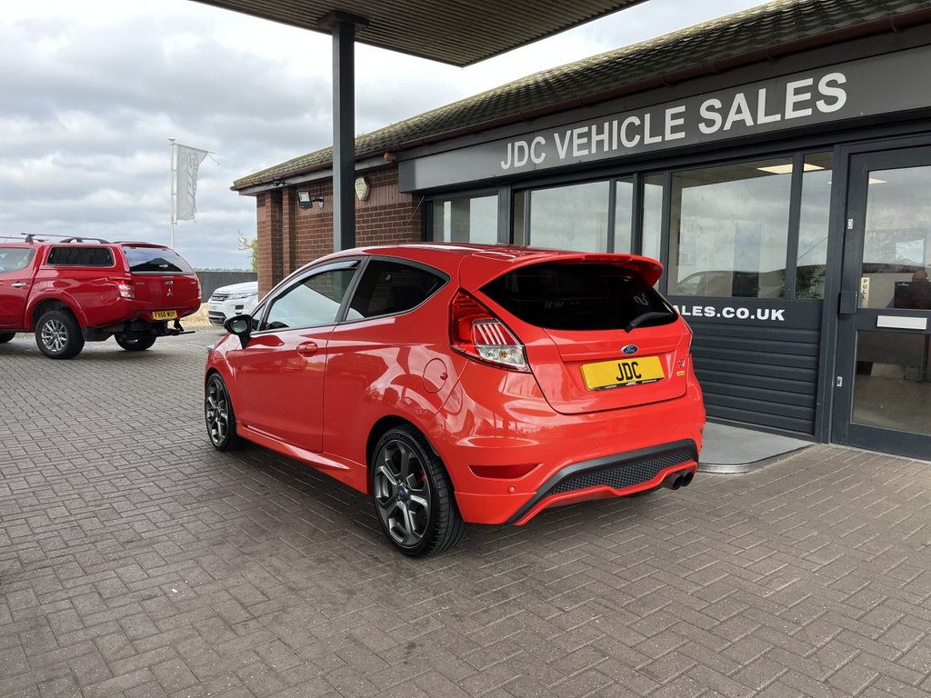 Used Ford Fiesta 2016 for sale - 76010380: Photo 9