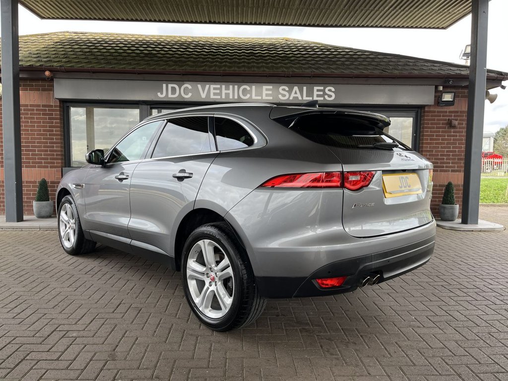 Used Jaguar F-Pace 2020 for sale - 77905171: Photo 2