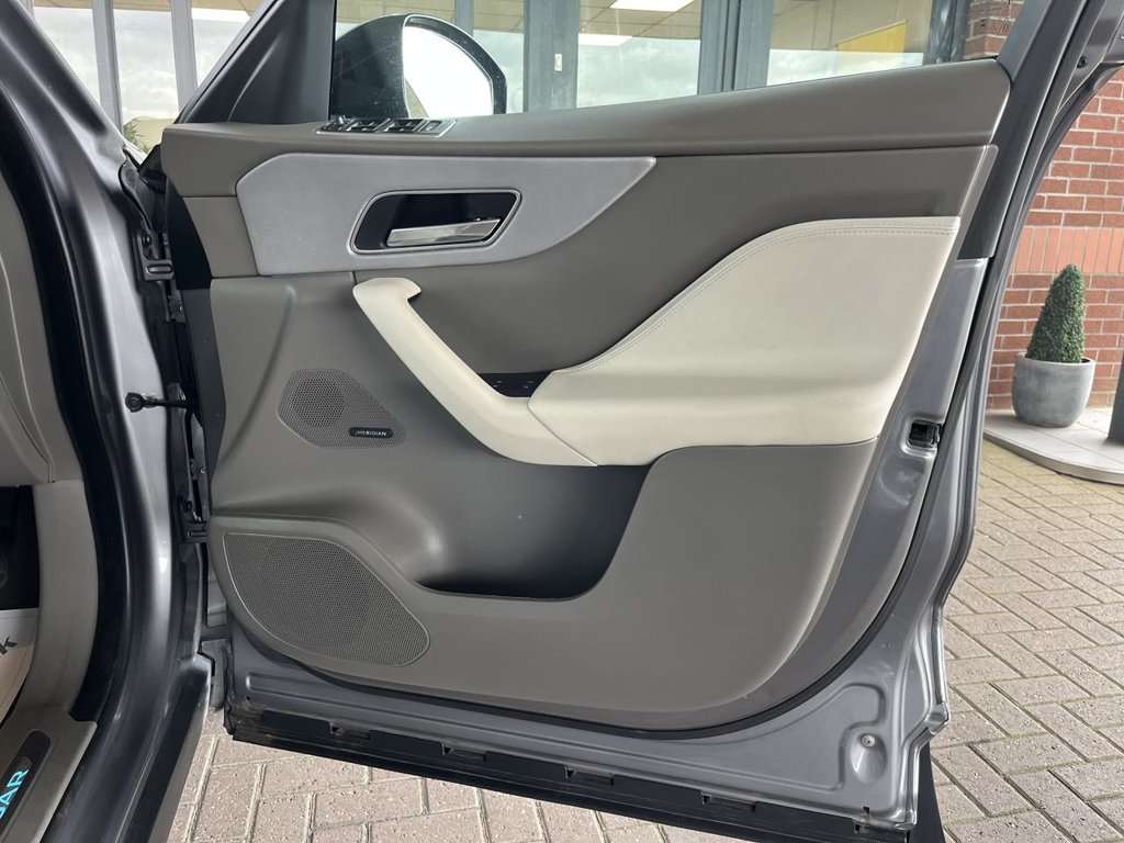 Used Jaguar F-Pace 2020 for sale - 77905171: Photo 24