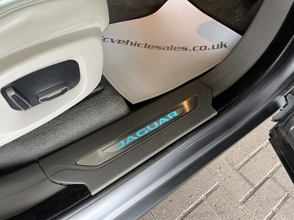 Used Jaguar F-Pace 2020 for sale - 77905171: Photo 26