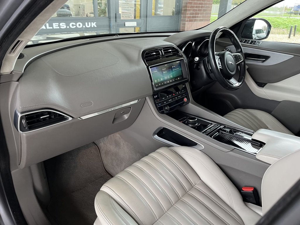 Used Jaguar F-Pace 2020 for sale - 77905171: Photo 43