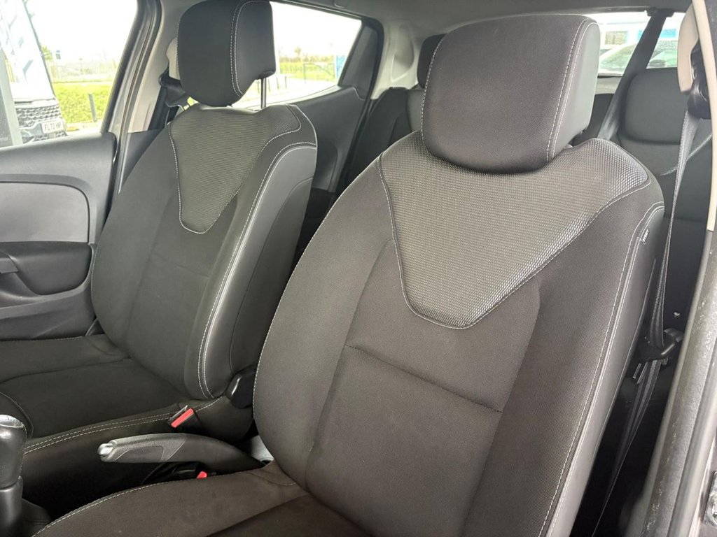 Used Renault Clio 2016 for sale - 76783892: Photo 23