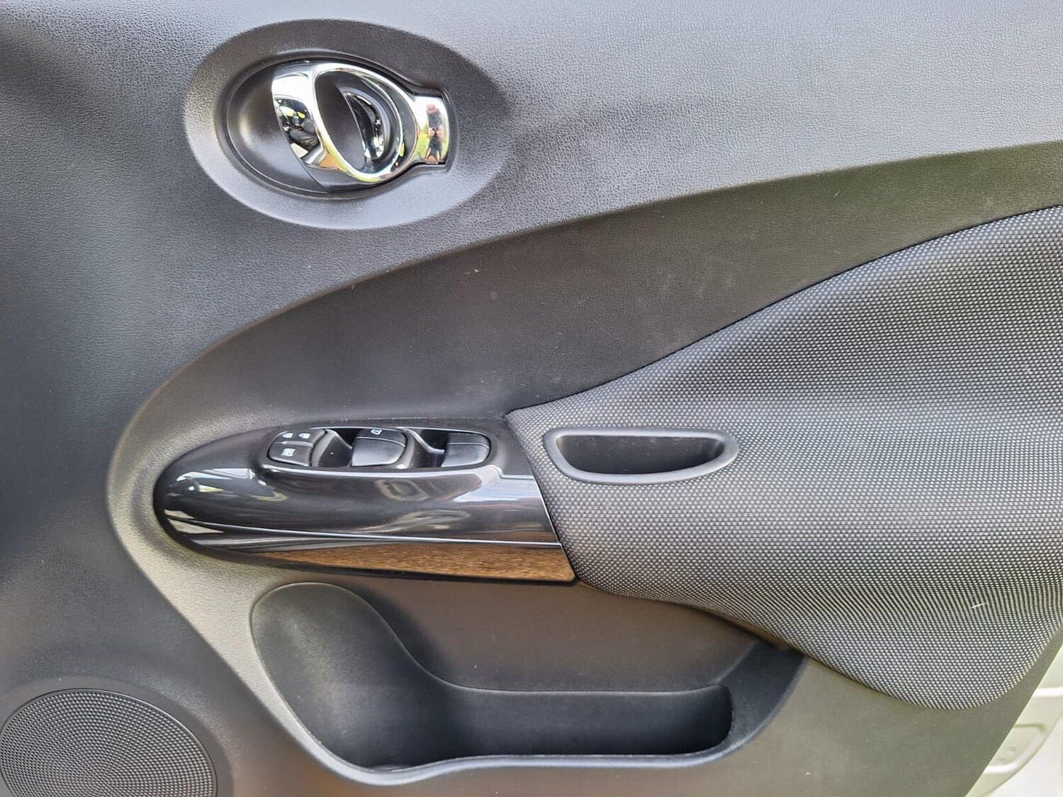 Used Nissan Juke 2016 for sale - 76350691: Photo 16