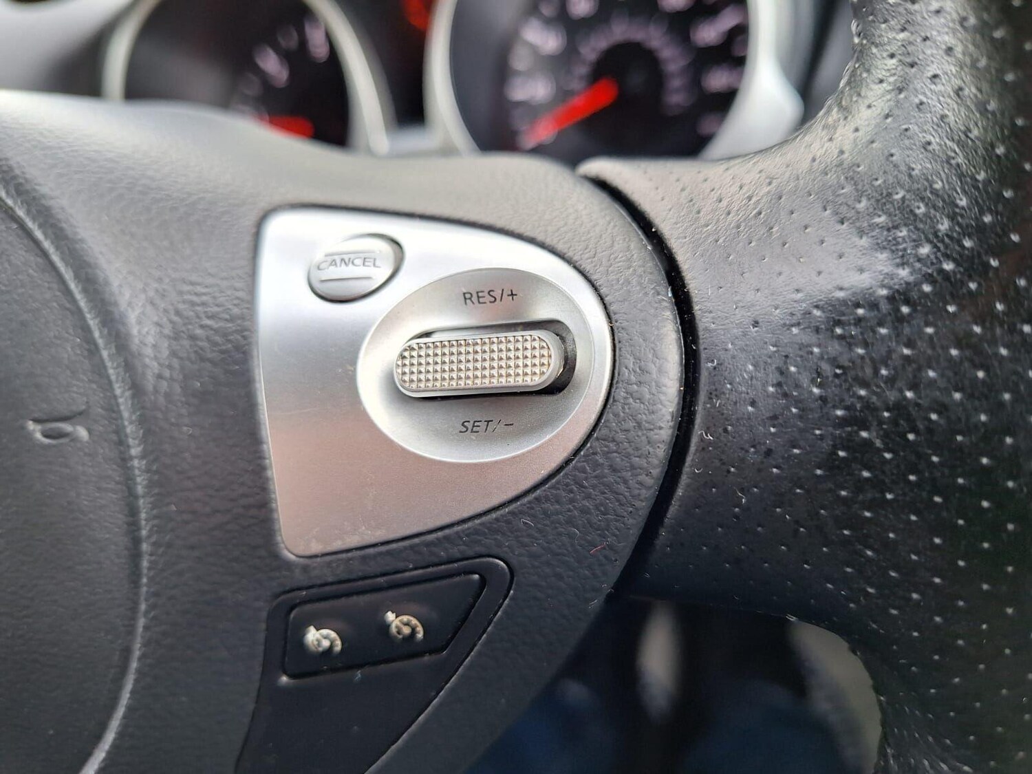 Used Nissan Juke 2016 for sale - 76350691: Photo 34
