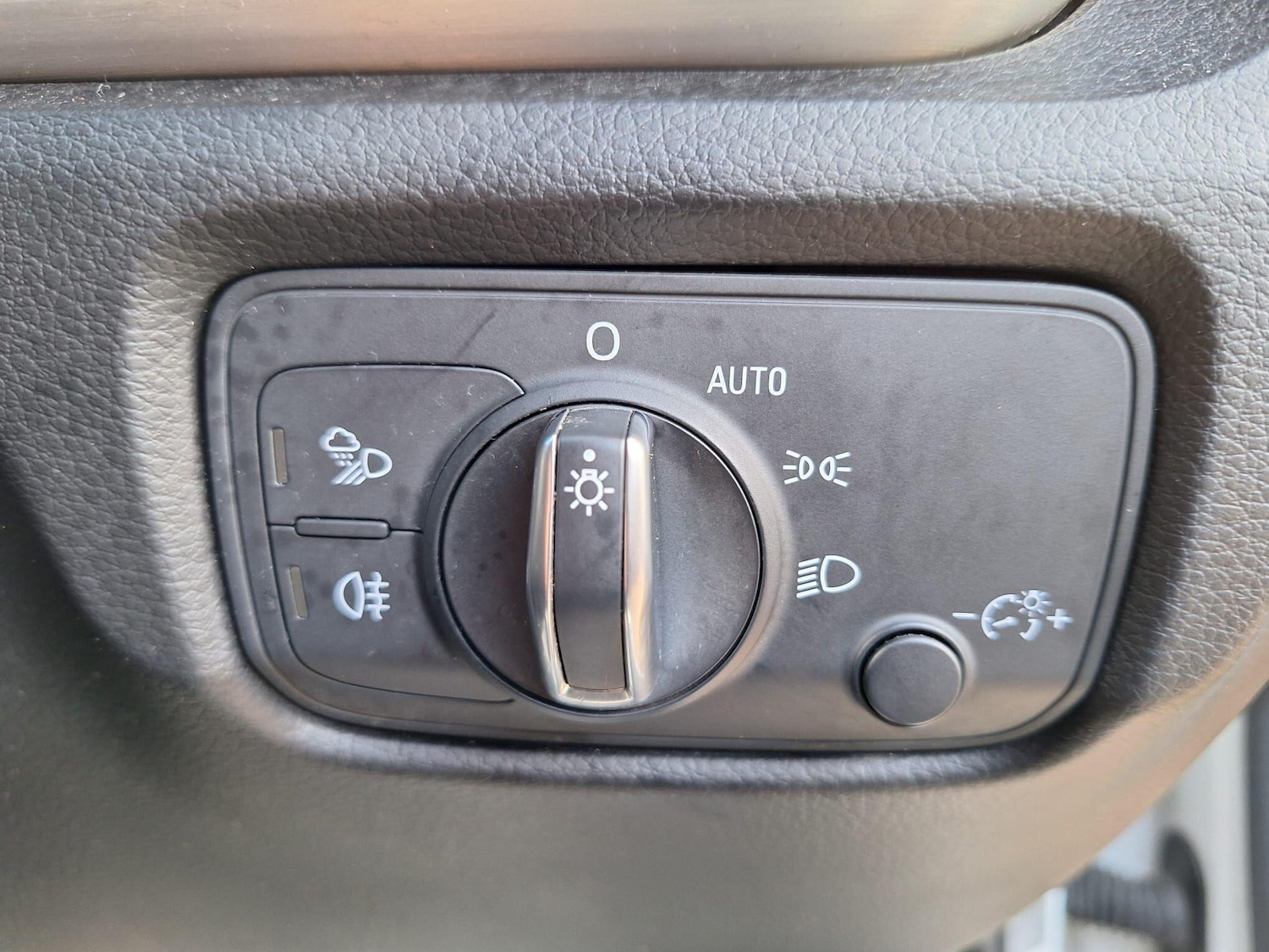 Used Audi A3 2018 for sale - 76338674: Photo 17