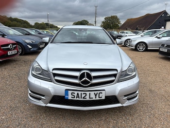 Used Mercedes-Benz C Class 2012 for sale - 76310089: Photo 2