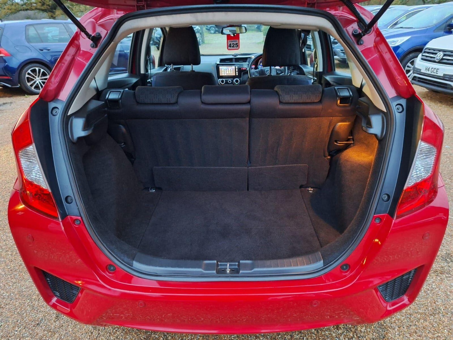 Used Honda Jazz 2016 for sale - 76552195: Photo 32