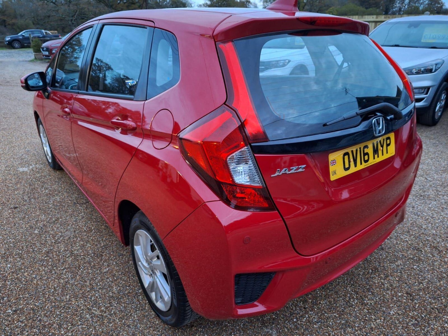 Used Honda Jazz 2016 for sale - 76552195: Photo 4