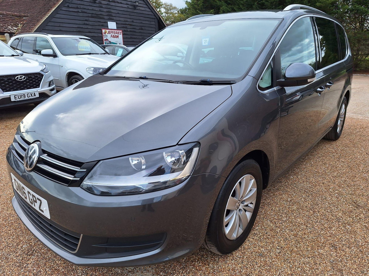 Used Volkswagen Sharan 2016 for sale - 76350688: Photo 3