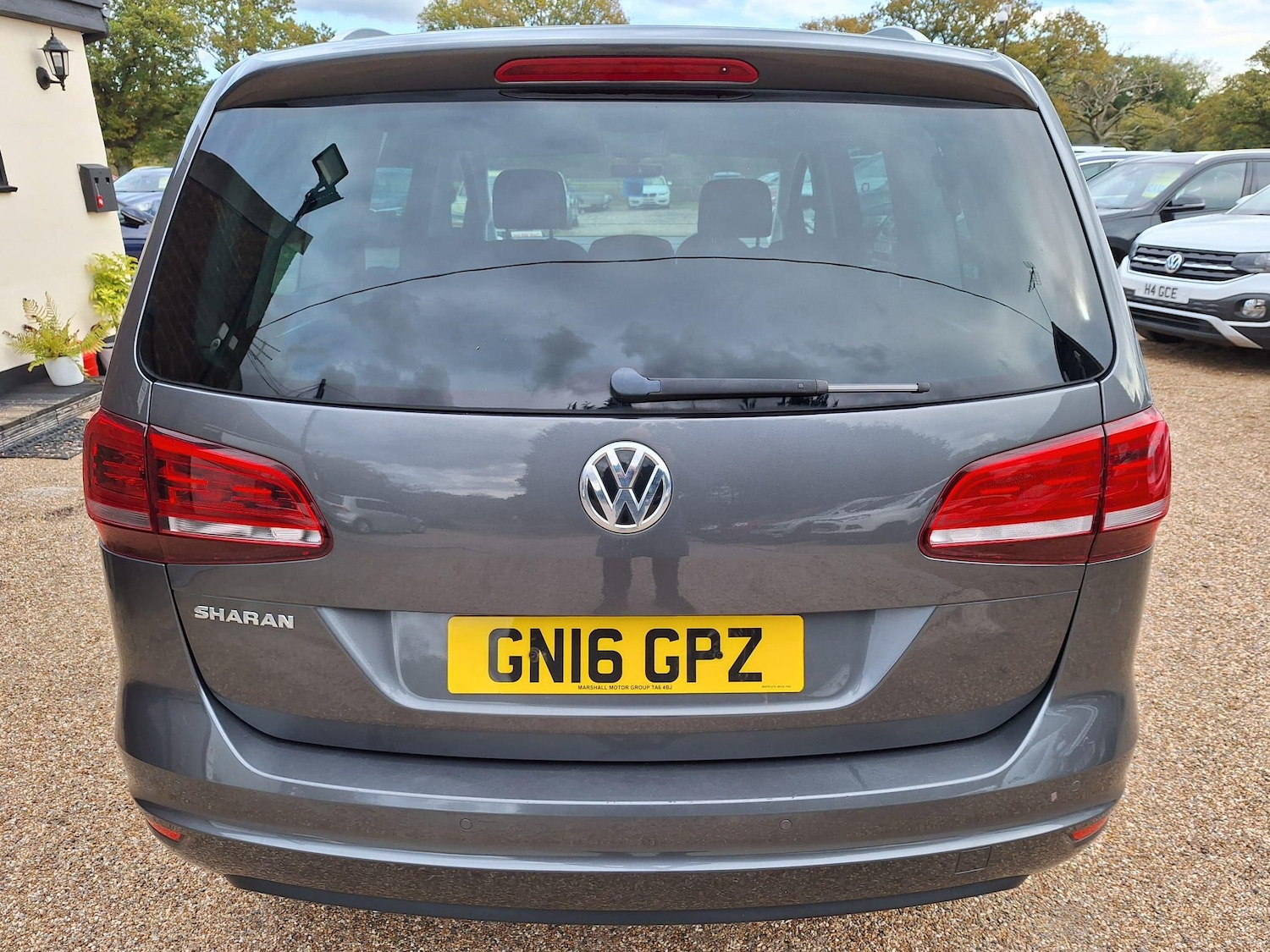 Used Volkswagen Sharan 2016 for sale - 76350688: Photo 6