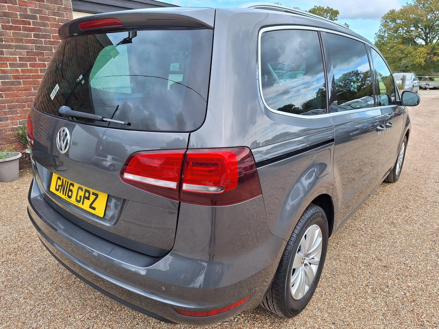 Used Volkswagen Sharan 2016 for sale - 76350688: Photo 7