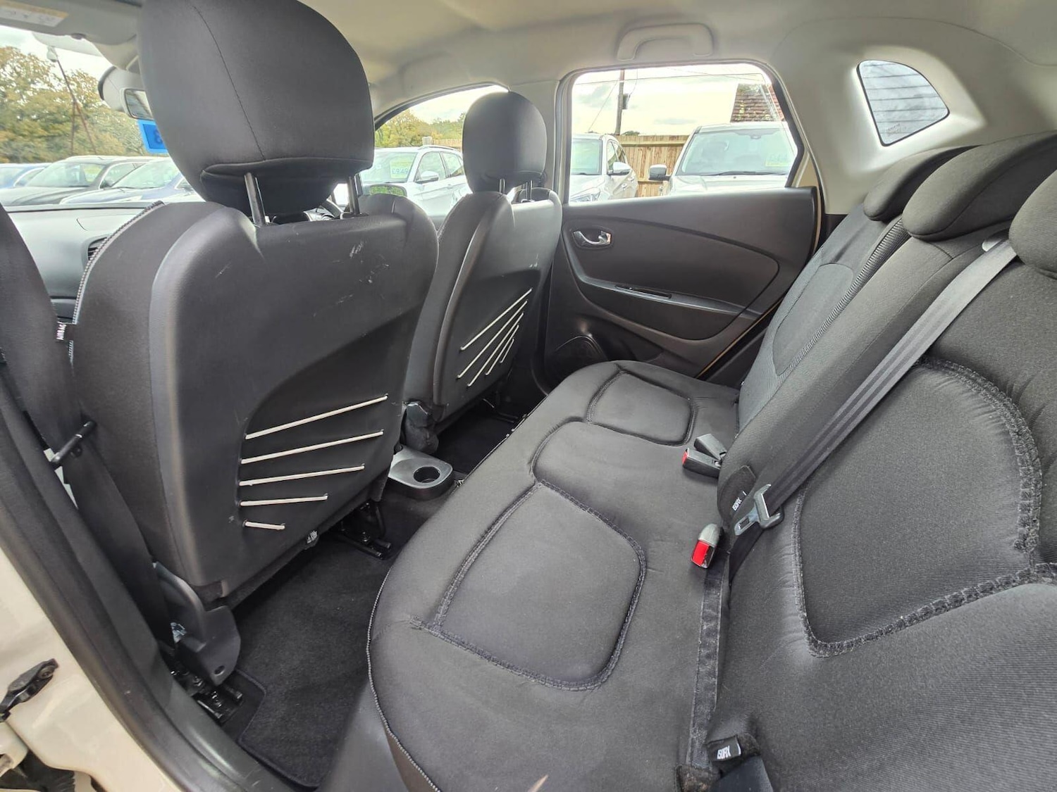 Used Renault Captur 2014 for sale - 76420251: Photo 11