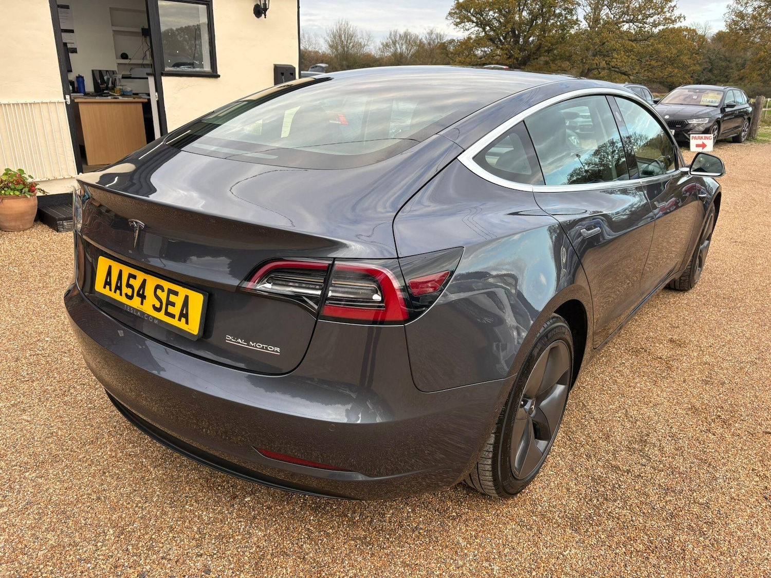 Used Tesla Model 3 2019 for sale - 76574941: Photo 8