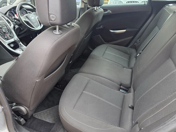 Used Vauxhall Astra 2011 for sale - 76315776: Photo 13