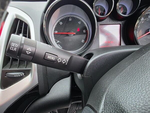Used Vauxhall Astra 2011 for sale - 76315776: Photo 17